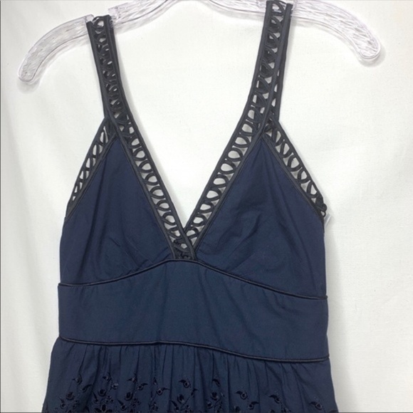Cynthia Steffe navy blue black lace eyelet dress 2 XS designer free shipping - Picture 3 of 7